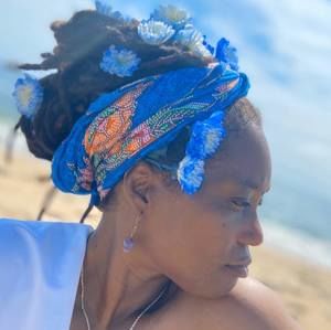 Meet your Posher, Kyma